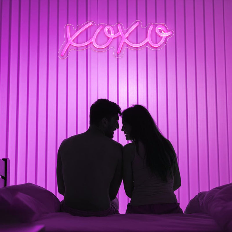 【We donate £1 for every £10 sold to aid Turkey】XOXO Light Up Signs USB Powered Pink Neon Lights Signs for Bedroom Kids Room Bar Wedding Party Decoration